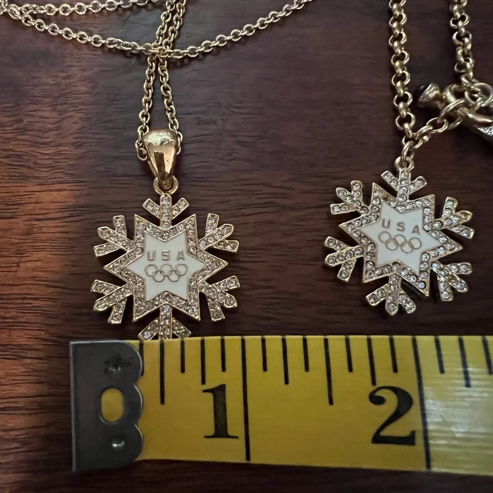2002 SLC USA Winter Olympics Snowflake Necklace and matching Bracelet